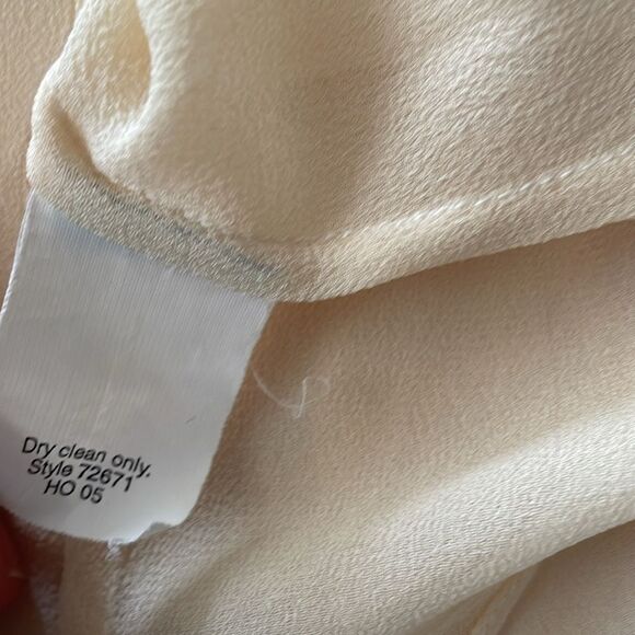 J.Crew Silk Blouse Long Sleeve Tuxedo Pleated Front 1/2 Button Sz S Ivory  NWOT - Picture 9 of 9